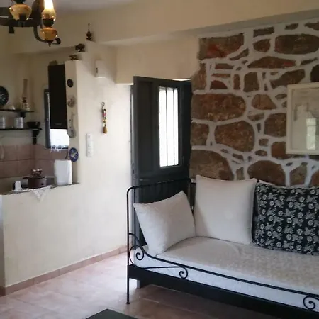 Miki's Castle Λάγια